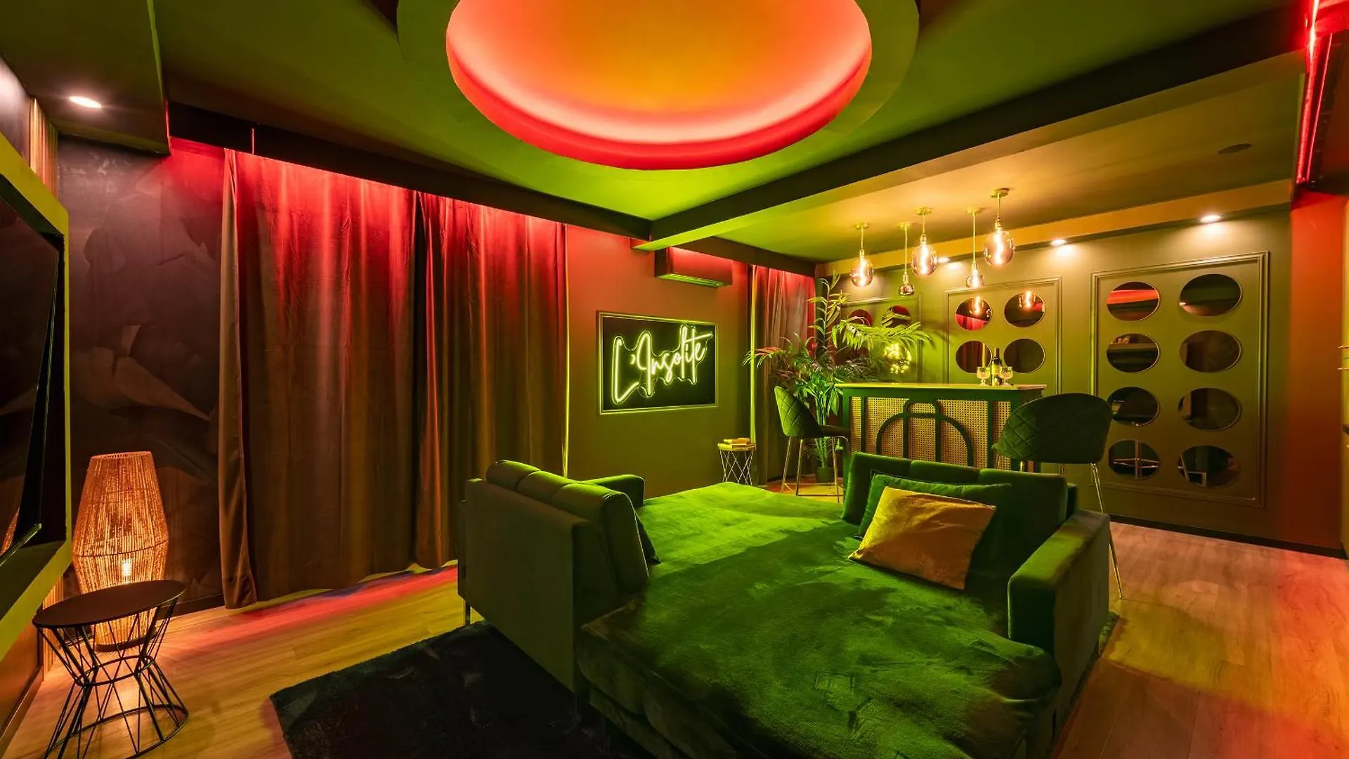 L'Insolite, Spa Privatif Toulouse Apartment